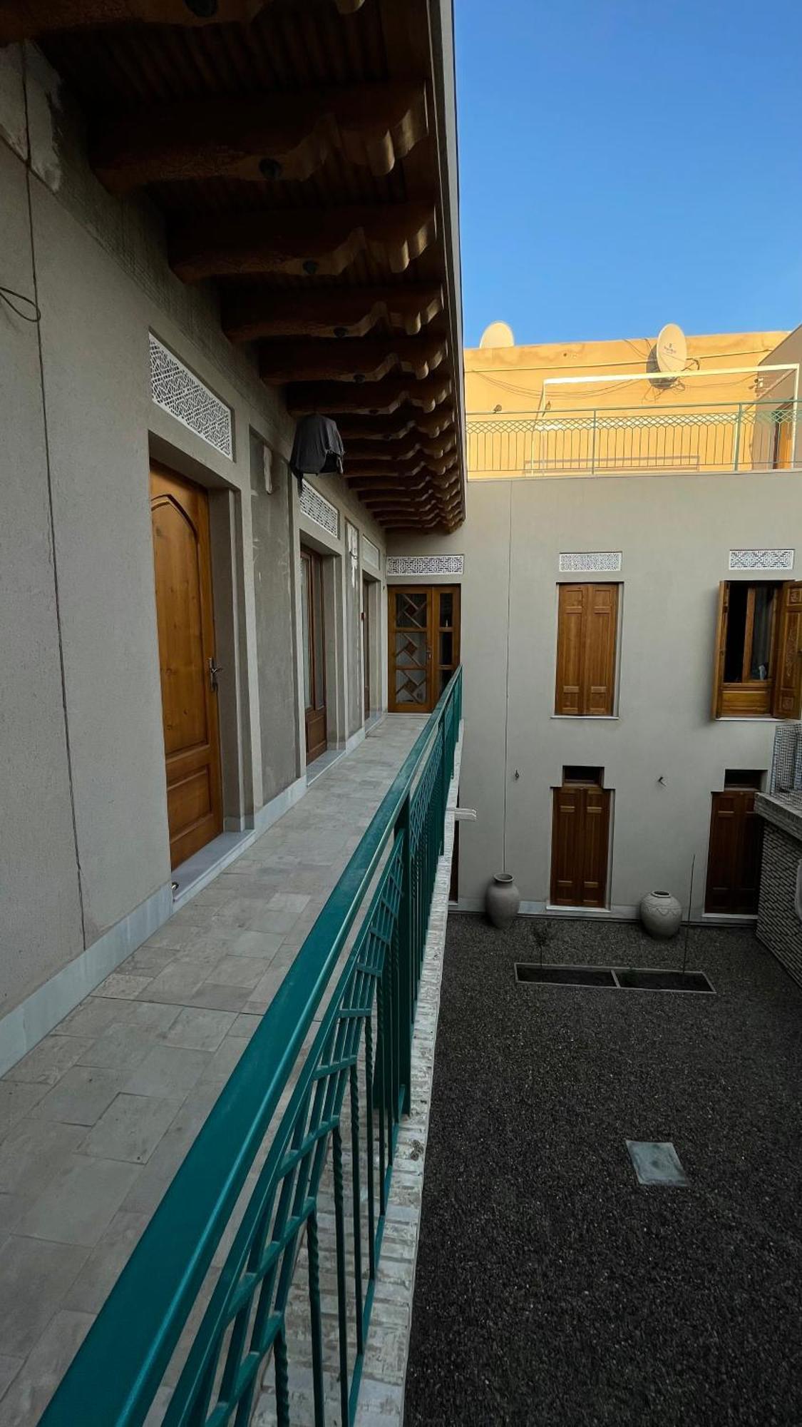 Mahbubakhon Guest House In Old City بخارى المظهر الخارجي الصورة