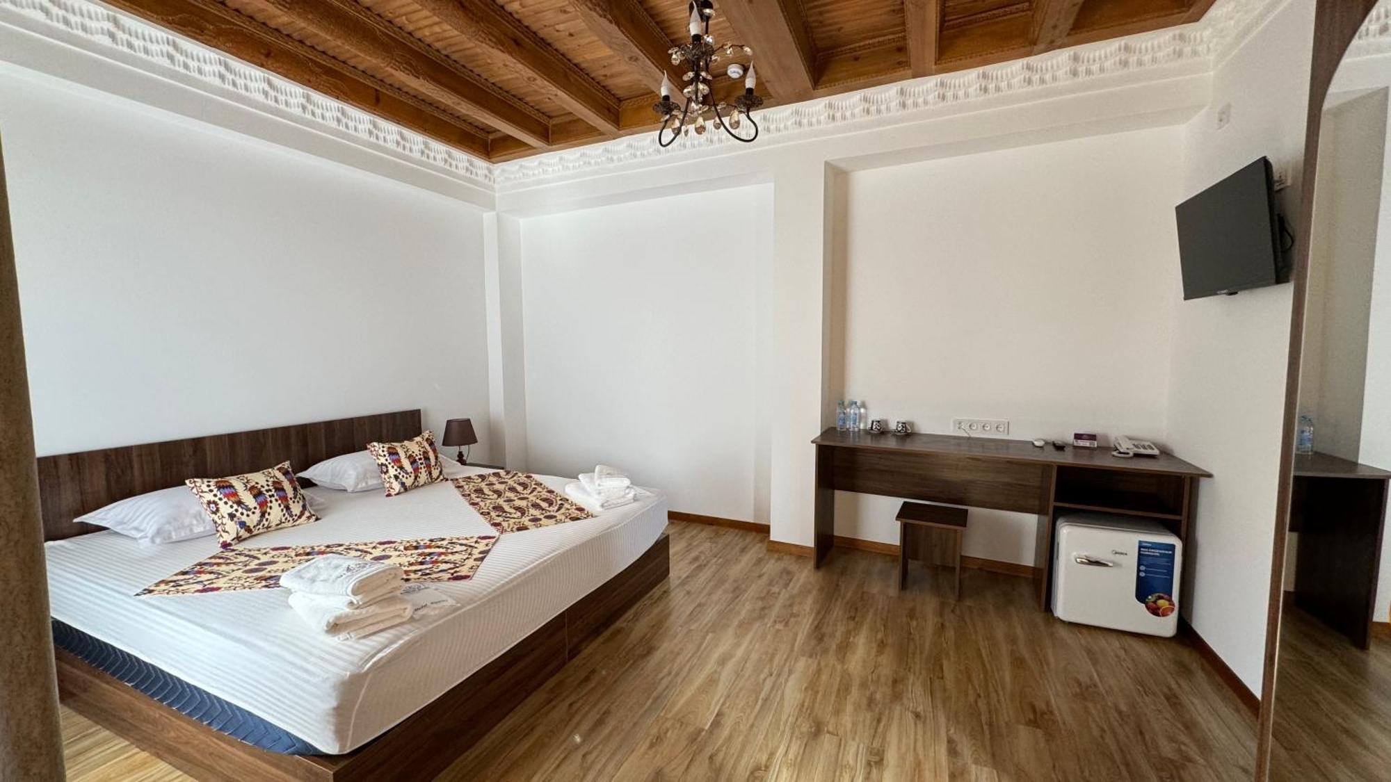 Mahbubakhon Guest House In Old City بخارى المظهر الخارجي الصورة